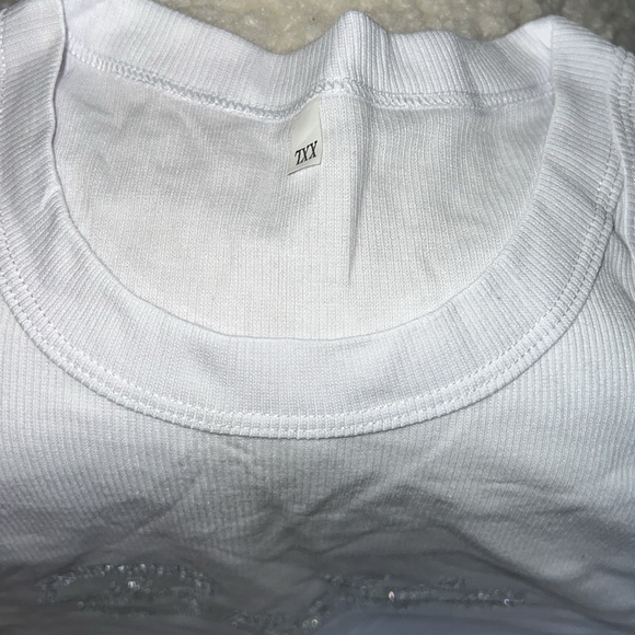 BRIDE BUNDLE Rhinestone Tank, Graphic Tee, Sunglasses, Mirror, Hair Tie & Clip - Picture 6 of 7